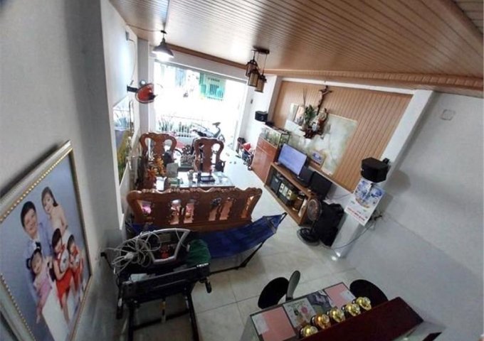 Nhà 2 Tầng Mặt tiền đường ĐÔNG HƯNG THUẬN 06, Quận 12 - Diện tích 60m2 (4x15), vị trí kinh doanh. Chỉ nhỉnh 5 tỷ.