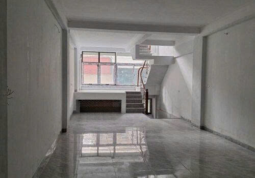 Chính chủ cho thuê nhà mới xây làm Văn phòng tầng 1 và tầng 2 (có thể thuê 1 tầng) tại Đống Đa, Hà Nội. LH 0984750551