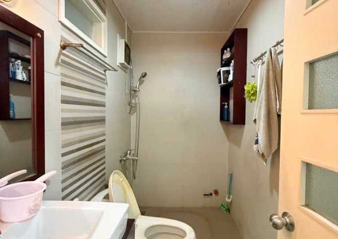 Bán Nhà Đường Nguyễn Tri Phương, Q10, Nhà Đẹp, HXH Tránh, Có Thể Kinh Doanh