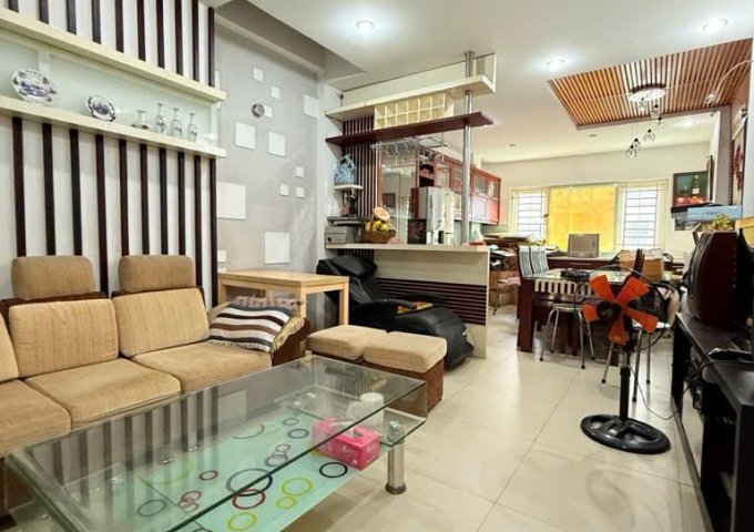 Bán Nhà Đường Nguyễn Tri Phương, Q10, Nhà Đẹp, HXH Tránh, Có Thể Kinh Doanh