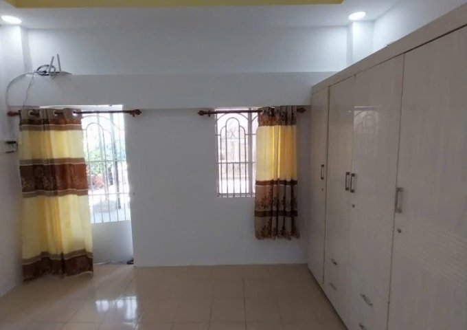 Cho thuê căn hộ penthouse sân thượng – Nguyễn Văn Trỗi, Phú Nhuận