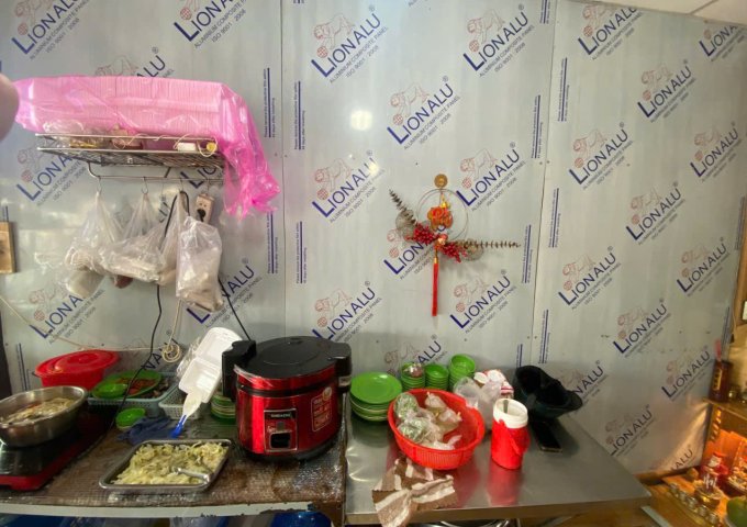 Cho thuê mặt bằng Lê Văn Việt, Quận 9 - Gần Khu Công Nghệ Cao, đông dân cư