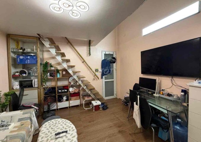 Cho thuê nhà riêng sát mặt phố Tô Hiến Thành – đủ nội thất, vào ở ngay