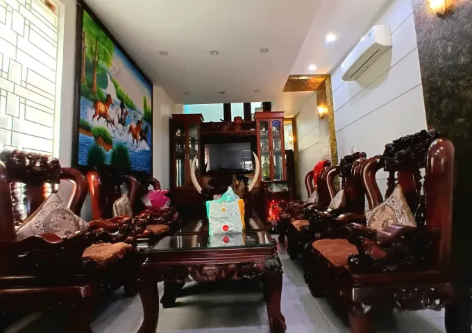 Bán GẤP nhà đẹp Nguyễn Sỹ Sách, P15 Tân Bình. 4 Lầu. chỉ 6.8 tỷ Thương Lượng.