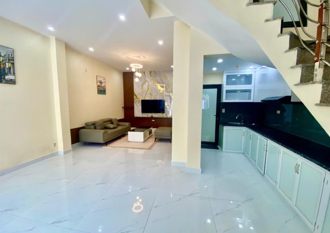 BÁN NHÀ TRUNG TÂM TP HẢI PHÒNG – SIÊU RỘNG, SÂN CỔNG THOÁNG ĐÃNG – GẦN CÔNG VIÊN MÁY TƠ