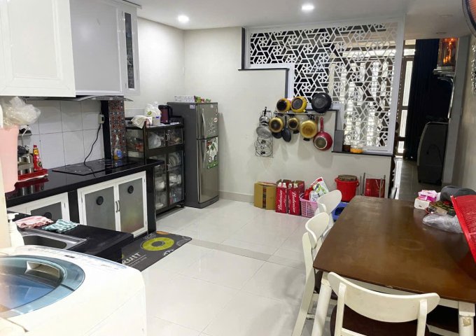 CHO THUÊ NHÀ NGUYÊN CĂN – ĐẦY ĐỦ NỘI THẤT – Ô TÔ ĐỖ TẬN CỬA