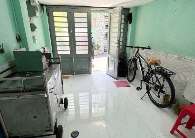 Căn góc gần MT Hưng Phú P9Q8. Giá 2,15 tỷ TL