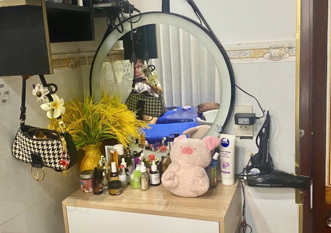 SANG NHƯỢNG TIỆM SPA FULL DỊCH VỤ – CHỈ VIỆC VÀO LÀ LÀM