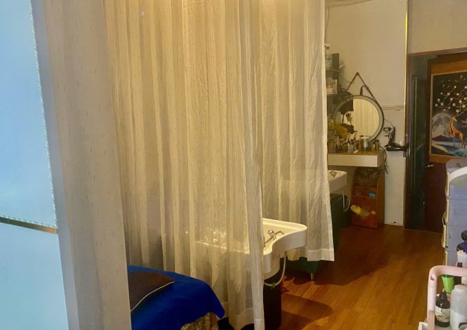 SANG NHƯỢNG TIỆM SPA FULL DỊCH VỤ – CHỈ VIỆC VÀO LÀ LÀM