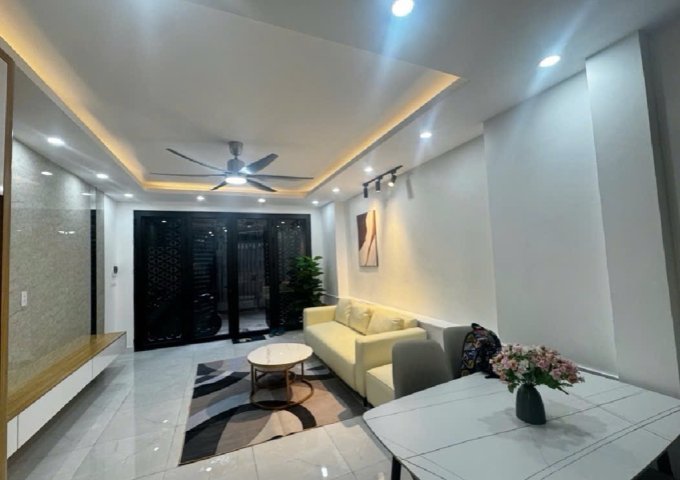 Bán nhà riêng tại Đường Bồ Đề, Long Biên,  Hà Nội giá 9,7 Tỷ