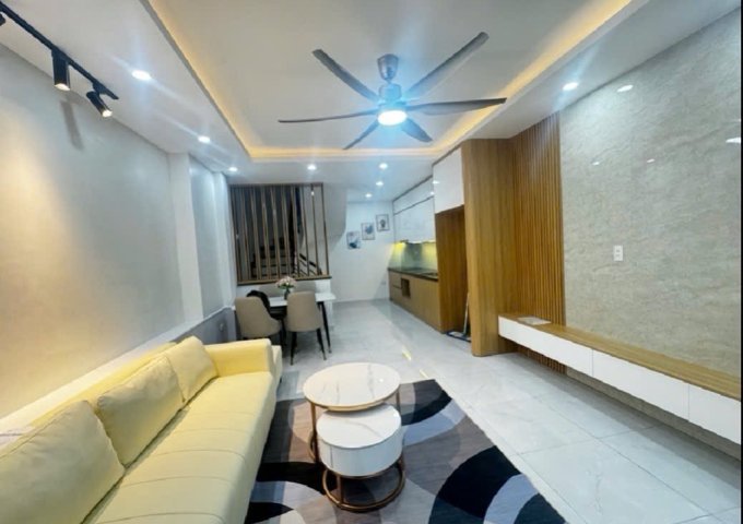 Bán nhà riêng tại Đường Bồ Đề, Long Biên,  Hà Nội giá 9,7 Tỷ