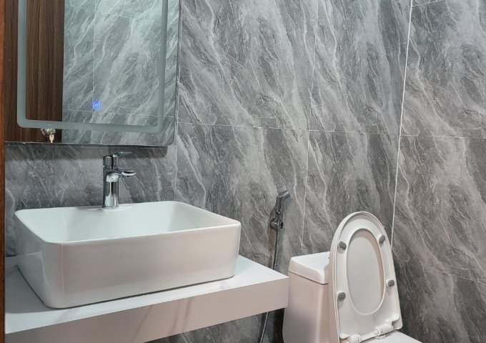 Bán nhà riêng tại Đường Bồ Đề, Long Biên,  Hà Nội giá 9,7 Tỷ