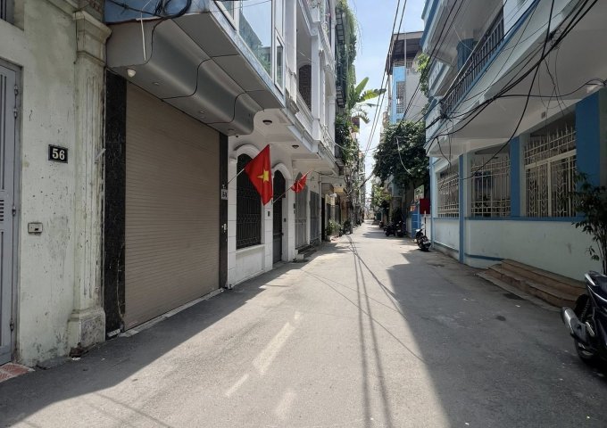 Bán Nhà Phố Bà Triệu - Hà Cầu, Hà Đông- Ô Tô Tránh- 61m² x 4 Tầng- Mặt Tiền 5m- Giá 16,8 Tỷ