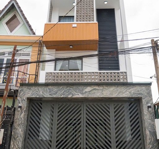 CHÍNH CHỦ BÁN NHÀ 5 TẦNG CÓ SÂN Ô TÔ – TRUNG TÂM ĐÀ LẠT – GIÁ 16,5 TỶ