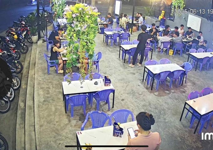 Cần sang gấp quán nhậu bình dân – 2 mặt tiền Kinh Dương Vương