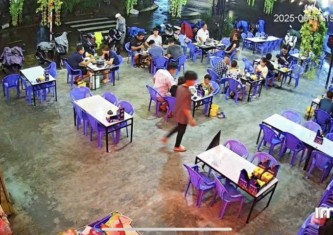 Cần sang gấp quán nhậu bình dân – 2 mặt tiền Kinh Dương Vương