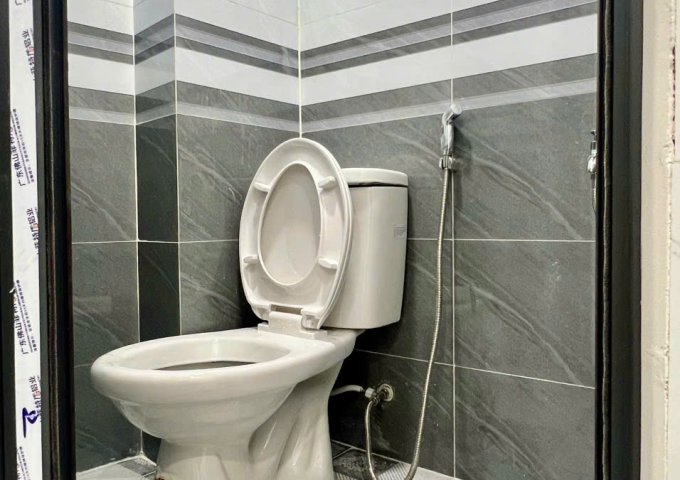 SÁT MẶT TIỀN KHÁNH HỘI Q4 HƠN 2 TỶ