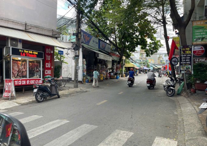 BÁN NHÀ NGAY CHỢ 339 - Phước Long B, Q9 - DT 95m2 - Giá Chỉ hơn 9 tỷ