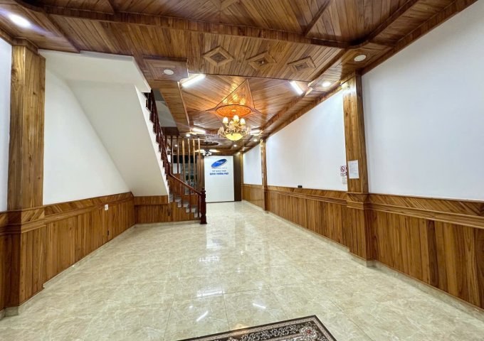 CHO THUÊ NHÀ NGUYÊN CĂN 3 TẦNG – VỊ TRÍ ĐẸP NGAY TRUNG TÂM NAM NHA TRANG