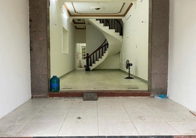 Cho thuê nhà nguyên căn mặt tiền Đồng Khởi – Biên Hòa