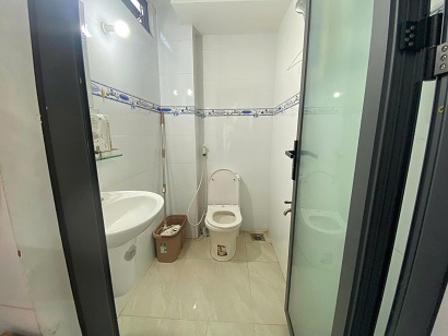 Cần pass phòng trọ rộng rãi, thoáng mát, có ban công tại Quận 9 – Thủ Đức