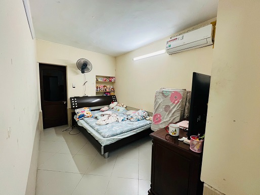 CHÍNH CHỦ BÁN CĂN HỘ TẬP THỂ TẦNG 1 – VỊ TRÍ VÀNG KINH DOANH ĐẮC ĐỊA KHU THÀNH CÔNG