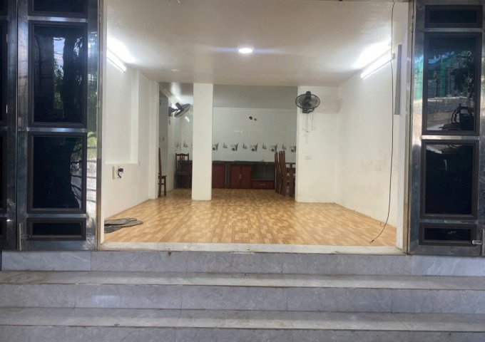 Chính chủ cần cho thuê nhà nguyên căn tầng 1 tại số 85 Thành Phố Giao Lưu, Bắc Từ Liêm, HN