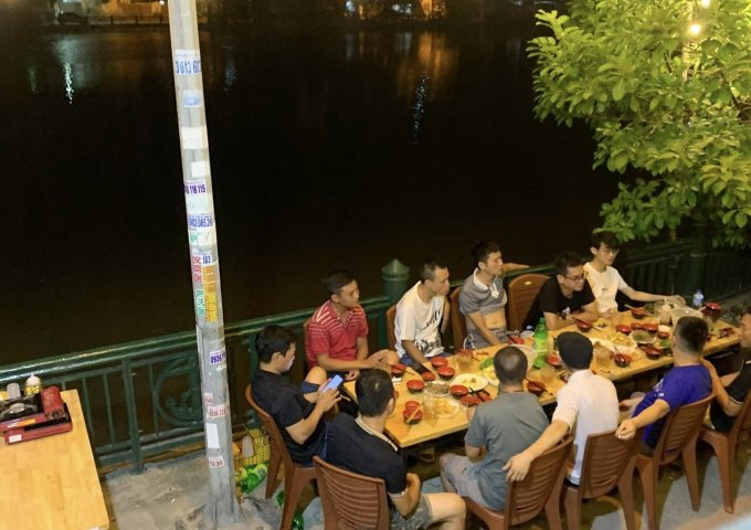 CHỈ 8 TRIỆU/THÁNG – CÓ NGAY MẶT BẰNG 3 MẶT TIỀN Ở TRUNG TÂM