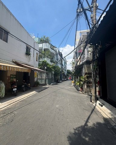 Nhà hẻm 7m thông Trịnh Đình Trọng – 6.57x20 Nở Hậu 8.23 – Hẻm Xe Hơi Thông – 3 Tầng giá 12.9 tỷ tl