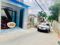 Đường oto né nhau Gần biển..gần tháp bà ponaga -Tp biển Nha Trang..hẻm oto Ngô Đến-Vĩnh Phước