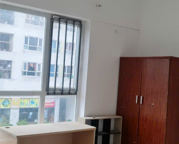 Cần cho thuê gấp căn hộ rộng rãi, thoáng mát tại chung cư 103 Văn Quán