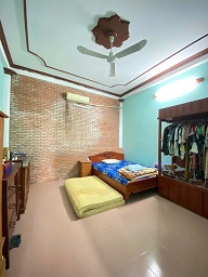 Bán nhà mặt tiền hẻm – Gần Bến xe Miền Tây