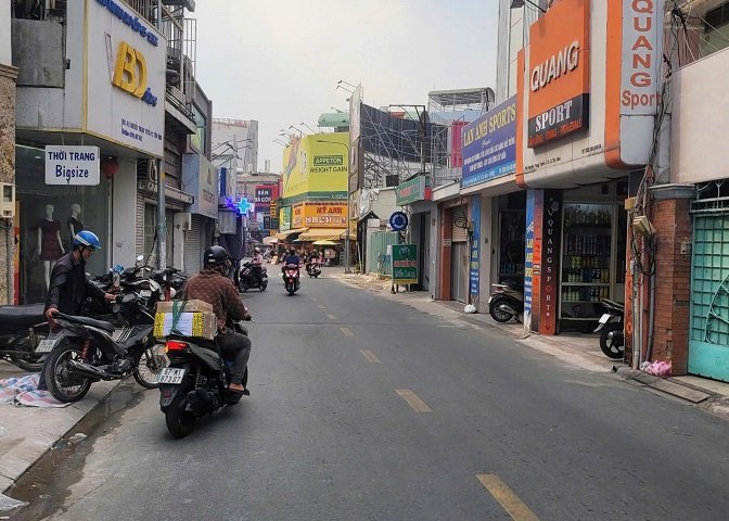 CHÍNH CHỦ CẦN BÁN GẤP NHÀ 1 TRỆT 2 LẦU + SÂN THƯỢNG – ĐƯỜNG NGUYỄN TRỌNG TUYỂN, PHƯỜNG 2, QUẬN TÂN BÌNH