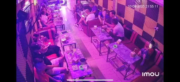 CHÍNH CHỦ Sang nhượng quán cafe hát cho nhau nghe thu nhập 100tr/tháng