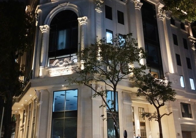 CHÍNH CHỦ CHO THUÊ TOÀ NHÀ VĂN PHÒNG SIÊU ĐẸP – NỘI THẤT CAO CẤP TẠI TRUNG TÂM HÀ NỘI