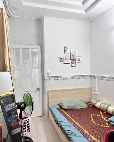 CHO THUÊ PHÒNG BAN CÔNG, TÁCH BẾP, FULL NỘI THẤT – QUẬN BÌNH THẠNH