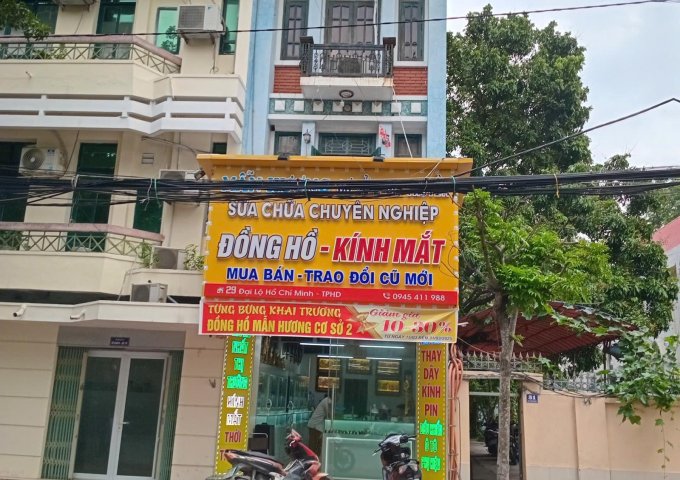 BÁN NHÀ 4 TÂNG, mặt phố ĐẠI LỘ HÔ CHÍ MINH, trung tâm TPHD: