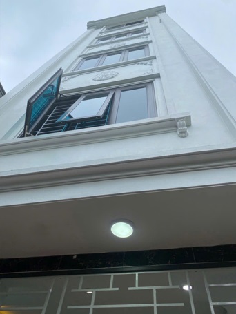 Nhà 5 tầng thang máy – Giá chỉ 5,6 Tỷ, gần mặt đường chính! Tả Thanh Oai, 0932290109