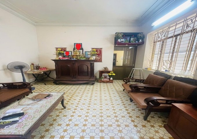 Bán nhà mặt tiền KD Nguyễn Minh Hoàng, P12, Tân Bình, 80m2, 3 tầng, ngang 5m, rất hiếm.