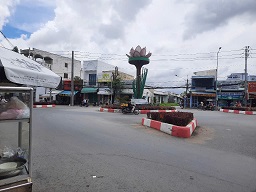 Bán Nhà 2 Mặt Tiền – Vị Trí Đắc Địa - Ngay Vòng Xoay Đầu Đường Văn Ngọc Chính, Phường 3, Sóc Trăng (Cũ) Nay Là Phường Phú Lợi, TP. Cần Thơ