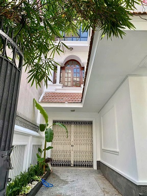 Bán Biệt thự cực chất tại 12/20 Nguyễn Cảnh Dị, P4, Q Tân Bình, 217m2, 36,8 tỷ. Hàng hot