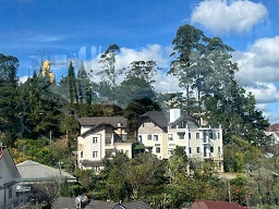 NHÀ LIÊN KẾ HẺM PHÙ ĐỔNG THIÊN VƯƠNG, P.8 – ĐÀ LẠT