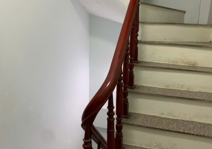 CHO THUÊ PHÒNG TRỌ 18M² – GIÁ RẺ – HOÀNG MAI