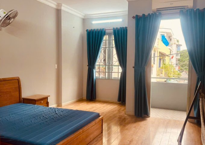 Chính chủ cần cho thuê 4 Phòng trọ trong nhà nguyên căn tại hẻm xe hơi đường Nguyễn Cửu Vân, Q. Bình Thạnh