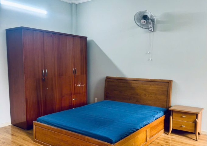 Chính chủ cần cho thuê 4 Phòng trọ trong nhà nguyên căn tại hẻm xe hơi đường Nguyễn Cửu Vân, Q. Bình Thạnh