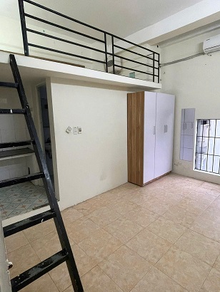 Do có nhu cầu chuyển đến gần chỗ làm nên mình xin nhượng lại phòng.Đầu tháng 10 vào ở được luôn ạ