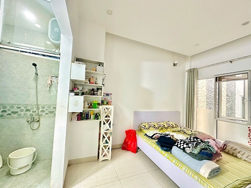 Bán Nhà 3 tầng 3 mê 09 Trần Xuân Lê . Vị trí kính doanh ngay Huỳnh Ngọc Huệ