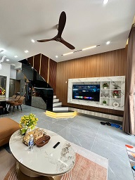 Nhà 3 tầng Đẹp lung linh, mặt tiền đường Hoà Minh