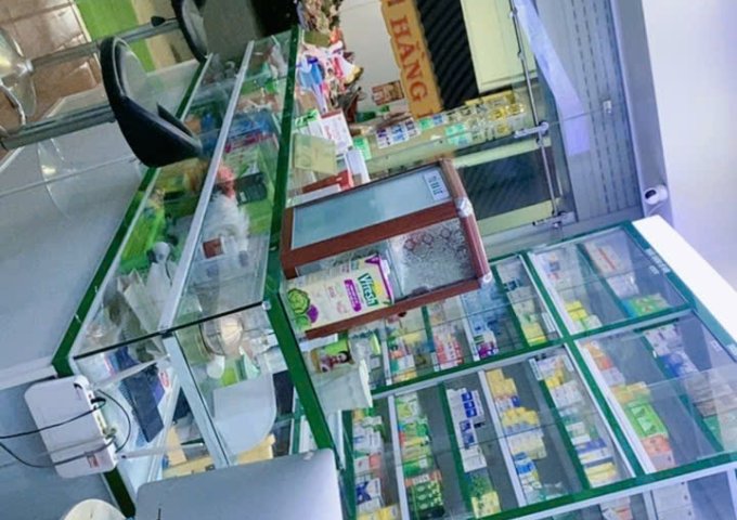 Nhà thuốc cần sang nhượng Hoạt động ổn định 8 năm, đầy đủ giấy tờ pháp lý, GPP còn hạn dài