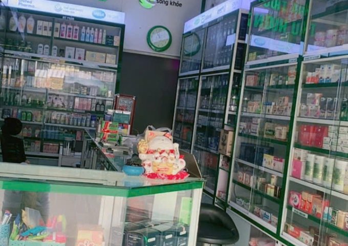 Nhà thuốc cần sang nhượng Hoạt động ổn định 8 năm, đầy đủ giấy tờ pháp lý, GPP còn hạn dài